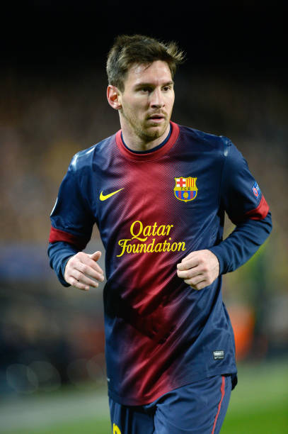 메시 · 12–13 · Nike · Qatar Foundation